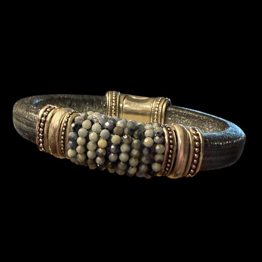 Natural Sapphire on Steal Colored Leather