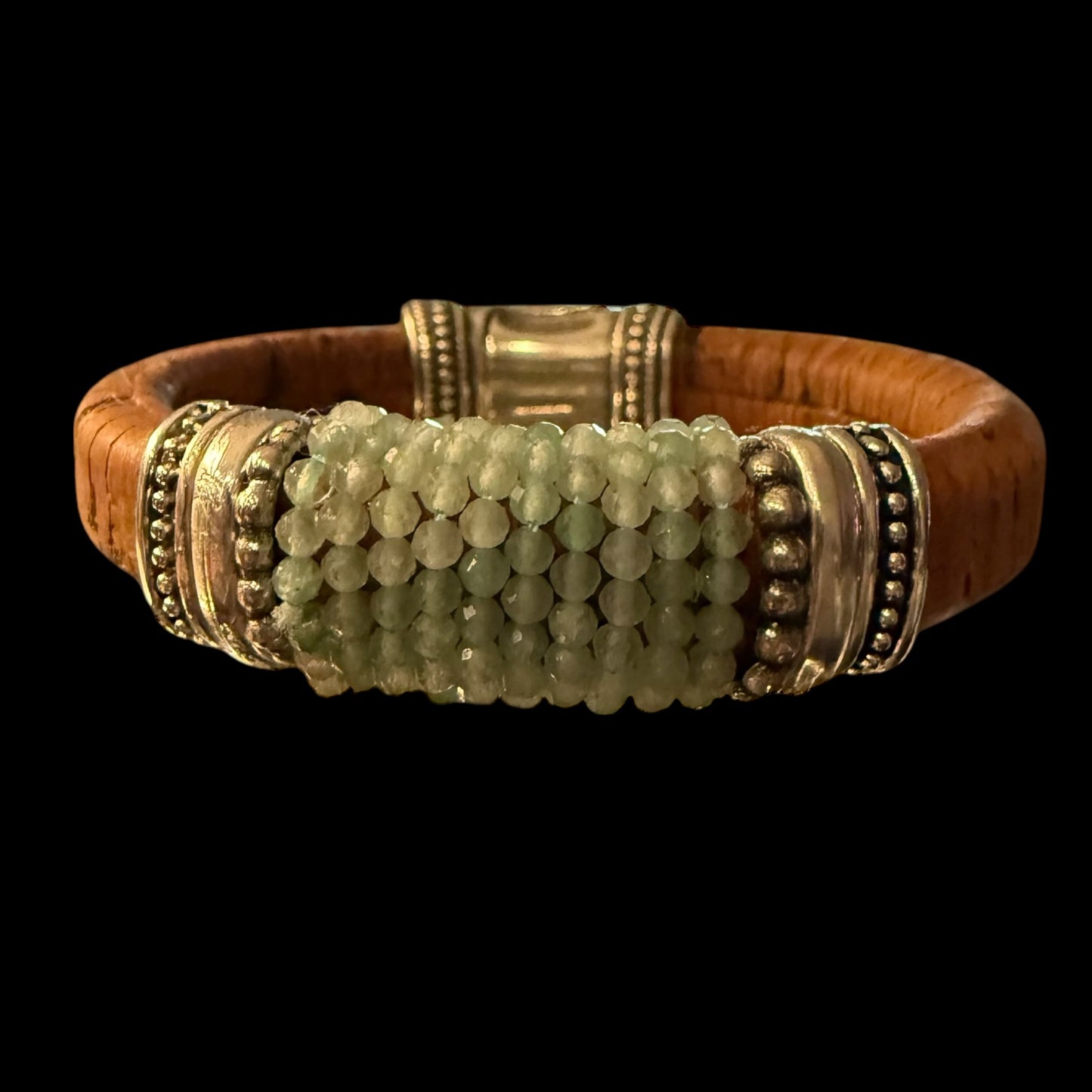 Cork with Gemstone Peridot