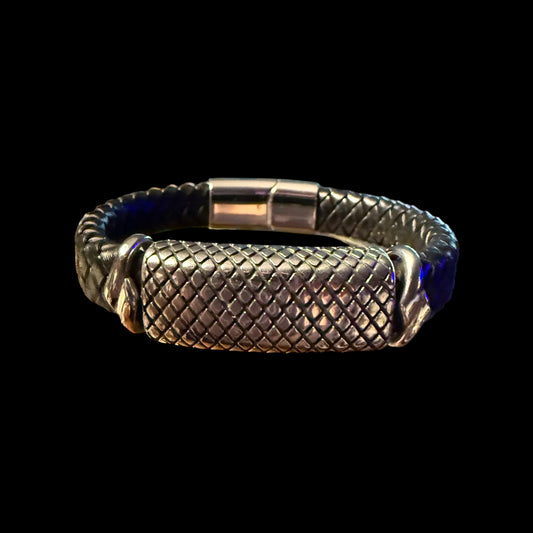 Black Woven Leather with Geomtertic Slide Tanner the Collection